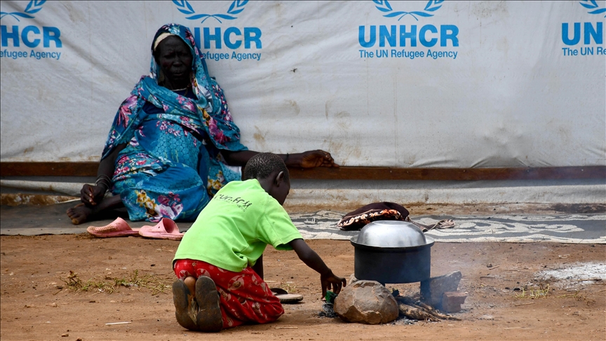 Global displacement hits record 122M amid rising conflicts: UN refugee agency