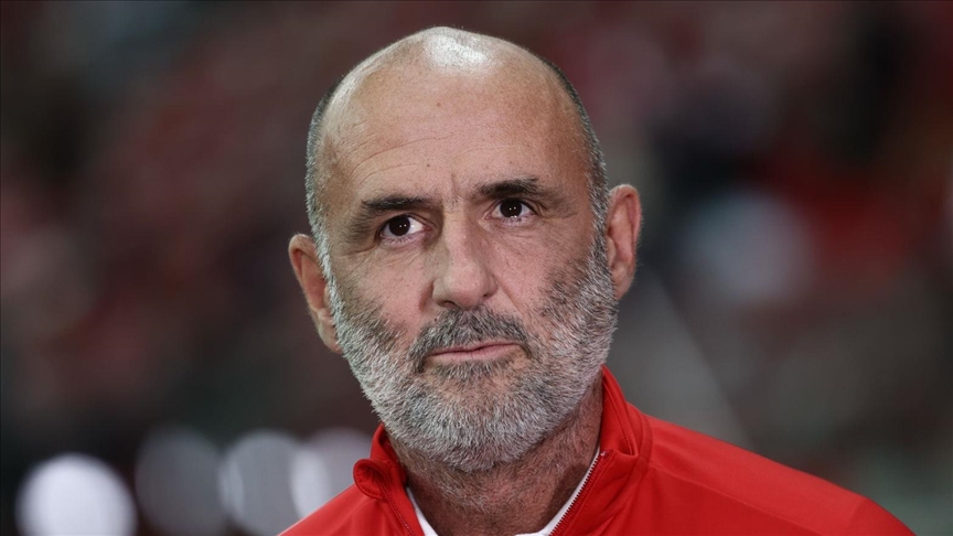 قدم.. الاتحاد البولندي يعلن استقالة مدرب المنتخب ميخال بروبيرز