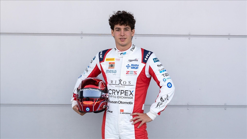 Otomobil sporcusu Cem Bölükbaşı, Le Mans 24 Saat Yarışı'na katılacak