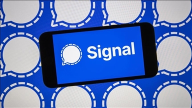 US lawmaker presses Pentagon chief on Signal chat