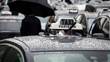 France/Manifestation des taxis : un mercredi noir et des opérations escargot jusqu'à Bercy
