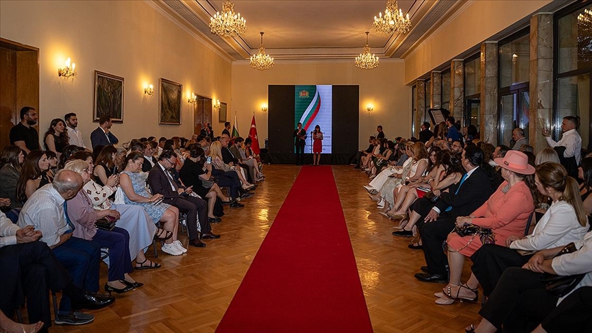Bulgaristan'ın Ankara Büyükelçiliği "Yüksek Moda Defilesi" düzenledi