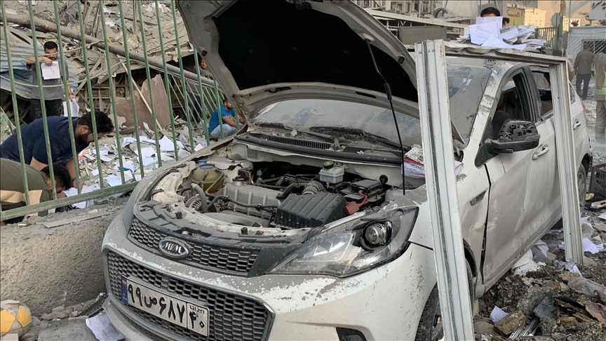 إسرائيل تستهدف مواقع بمدينة تبريز غربي إيران