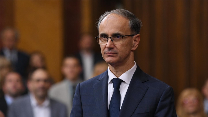 Premijer Srbije osudio zabranu isticanja srpske zastave za Vidovdan u Gračanici