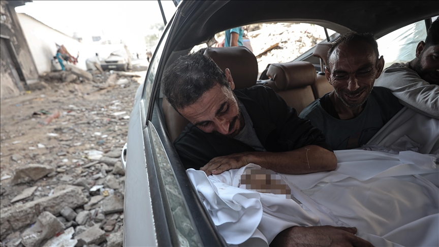 İsrail'in Gazze'ye düzenlediği saldırılarda 20 Filistinli hayatını kaybetti