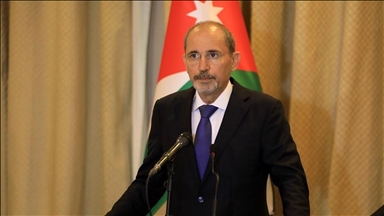 الصفدي يؤكد لعراقجي إدانة الأردن "العدوان الإسرائيلي" على إيران