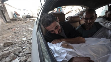 İsrail'in Gazze'ye düzenlediği saldırılarda 20 Filistinli hayatını kaybetti