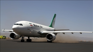إيران تغلق مجالها الجوي أمام الرحلات حتى ظهر السبت