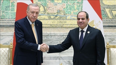 Erdogan s’est entretenu par téléphone avec le président égyptien Sissi