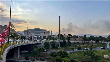 سماع دوي انفجارات عنيفة شرق العاصمة الإيرانية