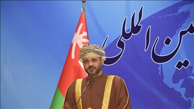 سلطنة عمان تعلن عدم انعقاد المفاوضات المقررة الأحد بين واشنطن وإيران