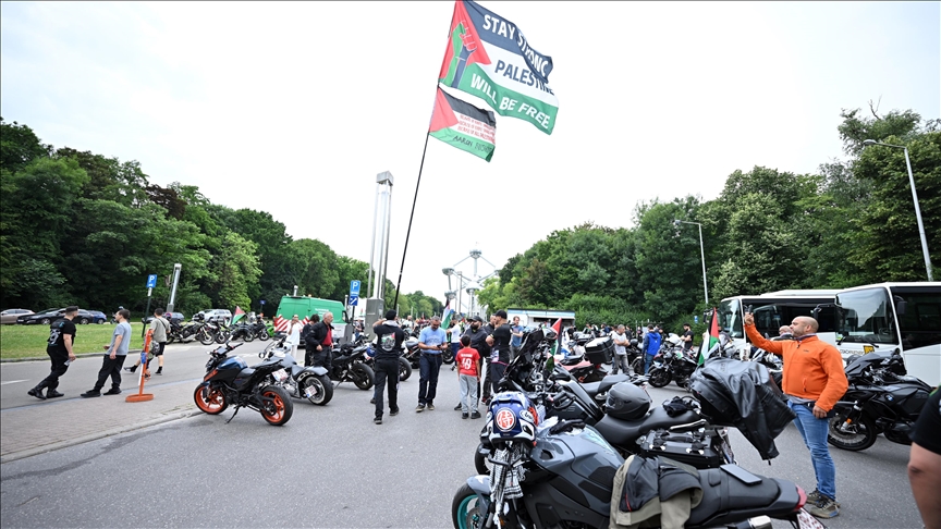 Qindra motoçiklistë në rrugët e Brukselit në solidaritet me Palestinën