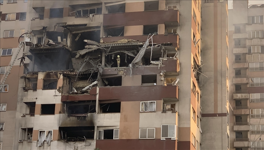 في أول هجوم نهارا.. إسرائيل تعلن إطلاق إيران صواريخ نحوها 