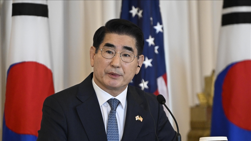 S.Korea's former defense chief appeals granting of release on bail