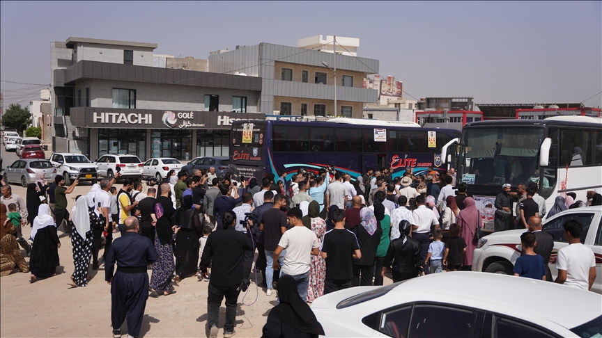 Iranian Hajj pilgrims to return via Afghanistan amid Israeli attacks