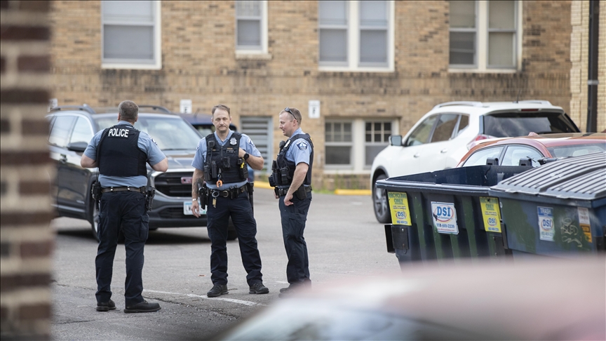Minnesota lawmaker shootings suspect charged with federal US crimes
