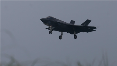 US aircraft carrier en route to Middle East amid Israel-Iran conflict