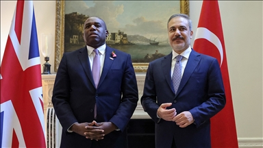 Dışişleri Bakanı Fidan, İngiliz mevkidaşı ile telefonda İran-İsrail arasındaki çatışmayı görüştü
