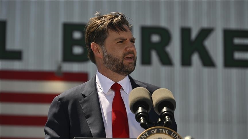 Vance: "Trump pourrait décider d'entreprendre des actions pour mettre fin à l'enrichissement de l'uranium par l'Iran"