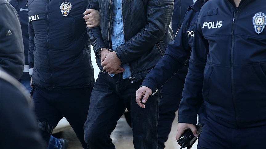 FETÖ'nün Kara Kuvvetleri mahrem yapılanması soruşturmasında 7 şüpheli gözaltına alındı