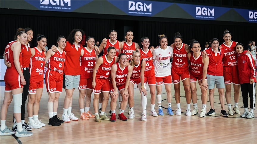 A Milli Kadın Basketbol Takımı, Avrupa Şampiyonası'nda parkeye çıkıyor