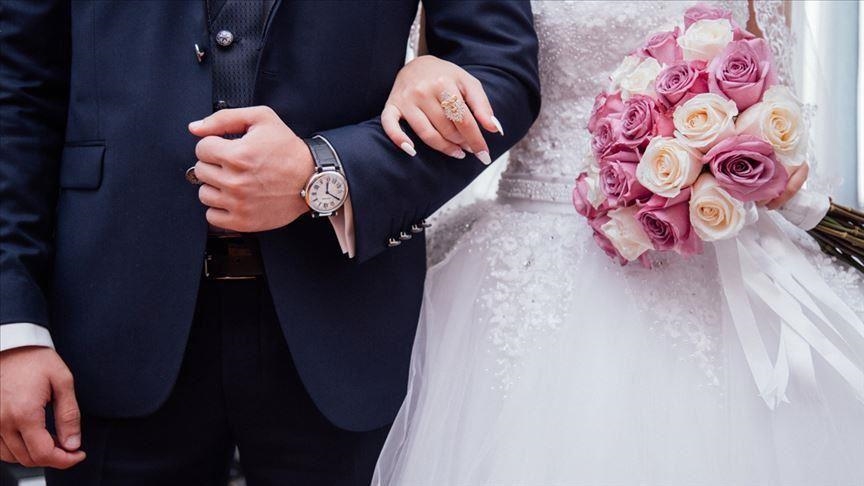 France : l'interdiction de mariage des étrangers en situation irrégulière adoptée en commission à l'Assemblée