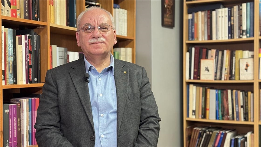 Dr. İsrafil Kuralay: Biz kendi kültürümüzü, medeniyetimizi, tarihimizi öğrenmek istiyorsak seyahat etmemiz gerekir