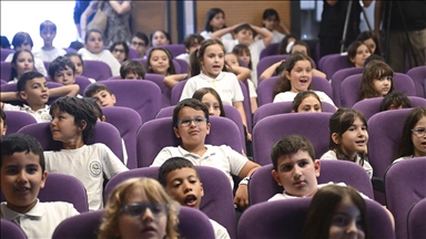 "Trafikte Küçük Hata Yoktur” projesi kapsamında öğrenciler için tiyatro gösterisi yapıldı