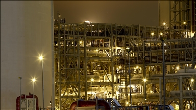 EU proposes banning LNG gas imports from Russia by end of 2027