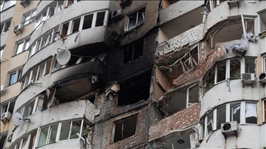 Најмалку 14 загинати, десетици повредени во руските воздушни напади врз Киев