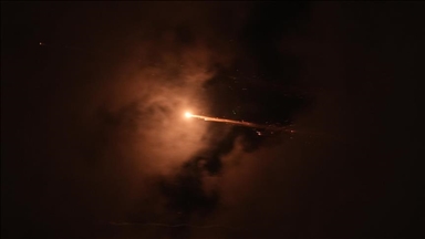 L'Iran a lancé un nouveau barrage de missiles contre Israël dans la nuit de lundi à mardi