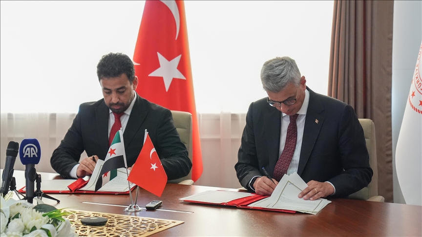 تركيا وسوريا توقعان بروتوكول تعاون في مجال الصحة
