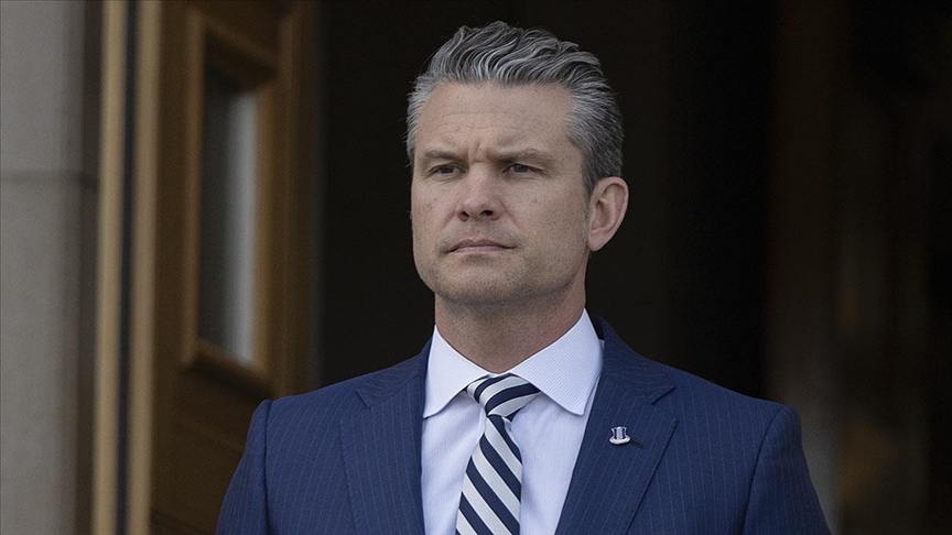 ABD Savunma Bakanı Hegseth, İran'a müdahalede Trump'ın kararını uygulayacaklarını söyledi
