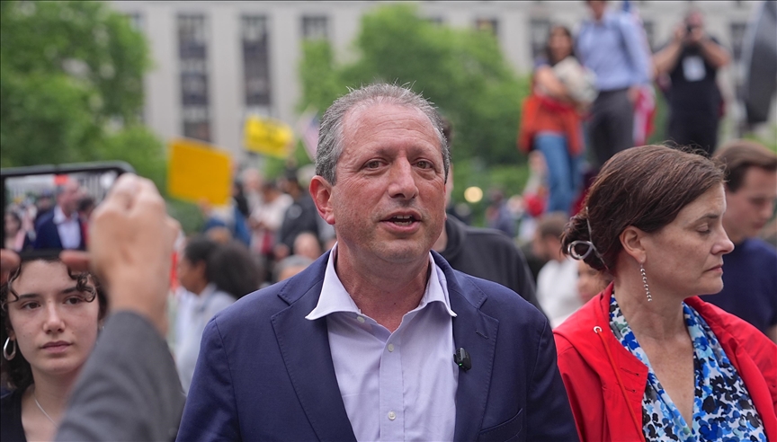 New York City mayoral candidate released without charges after ICE arrest