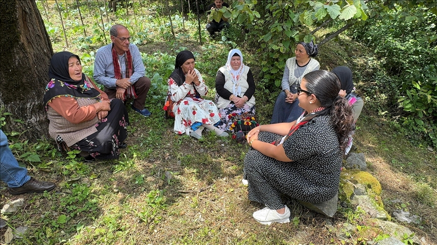 Giresun'da 2 İspanyol ıslık dili mirası taşıyıcısı ıslık dili kullanan Kuşköy halkıyla bir araya geldi