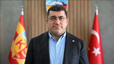 Kayserispor Kulübü Başkanı Nurettin Açıkalın: Yerli ve yabancı birçok futbolcu ile görüşüyoruz