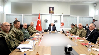 Wezîrê Parastinê Guler wê yekîneyên eskerî yên li Başkaleyê teftiş bike