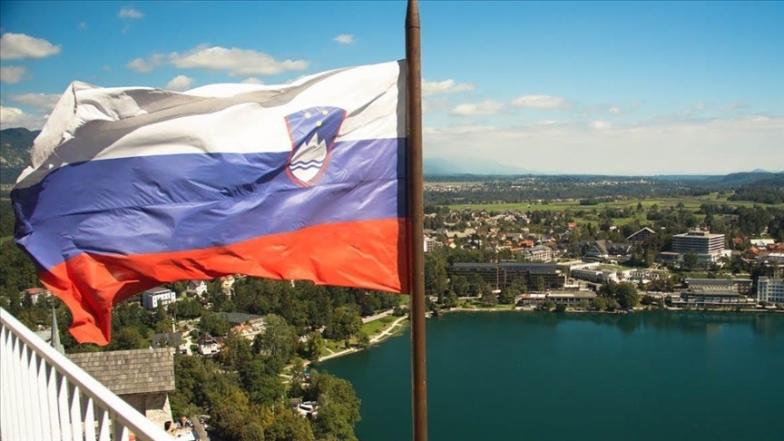 Словения эвакуировала своих дипломатов из Ирана