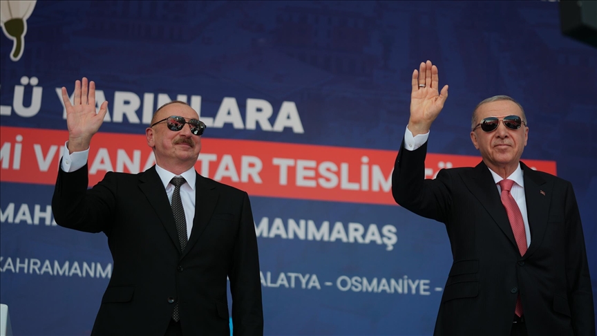تركيا.. أردوغان وعلييف يشاركان بحفل تسليم منازل لمتضرري الزلزال 