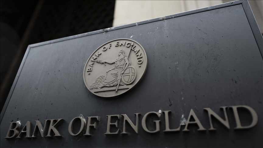 Bank of England leaves policy rate unchanged, matching forecasts