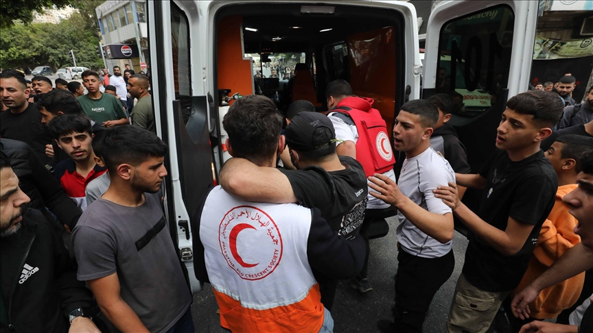 إصابة فلسطينيين اثنين برصاص مستوطنين جنوبي الضفة