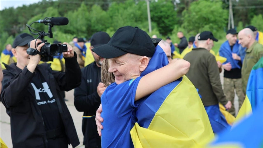 Rusia dhe Ukraina shkëmbyen robër lufte sipas marrëveshjes së Stambollit