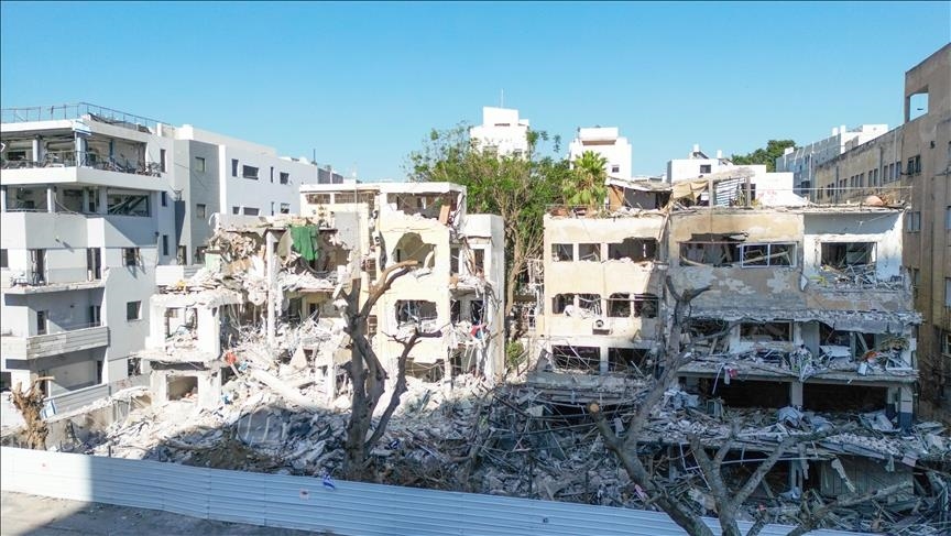 Israël promet d’intensifier ses frappes pour affaiblir le régime iranien