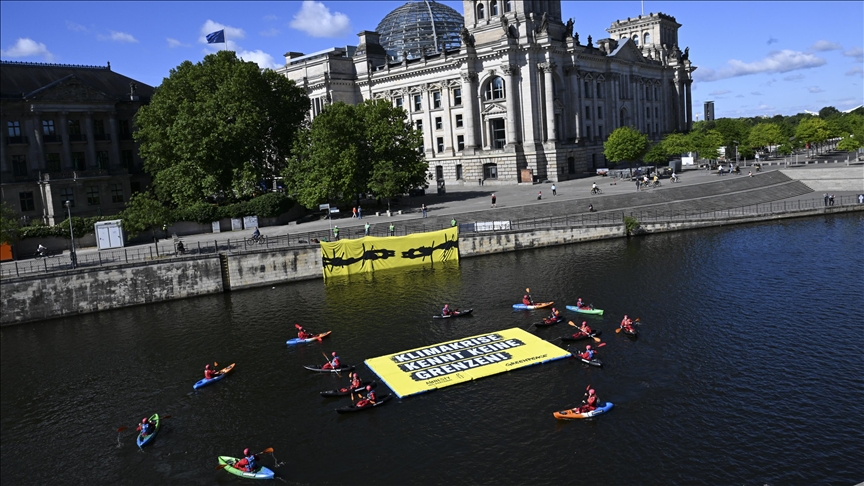 Greenpeace i Amnesty International protestovali ispred njemačkog parlamenta za prava izbjeglica