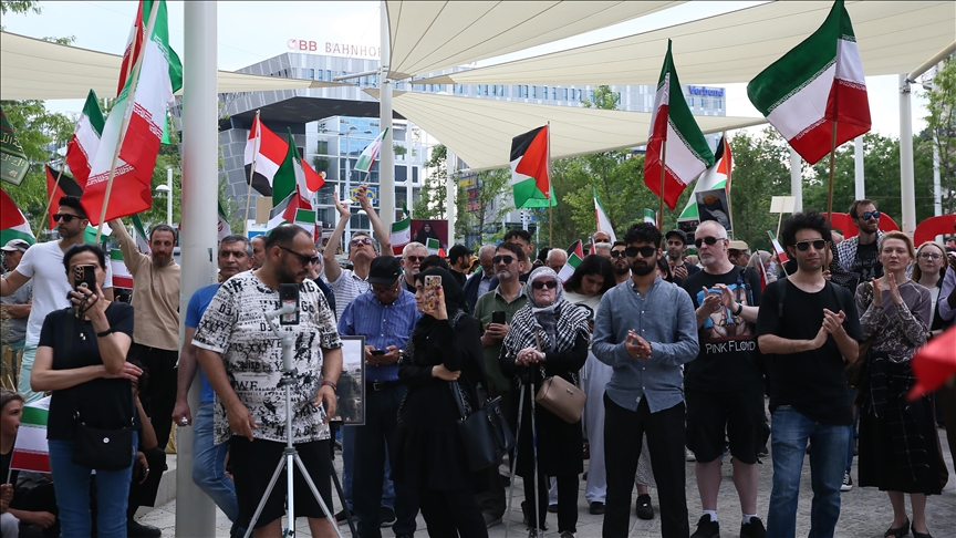 Avusturya'da İsrail'in Filistin ve İran'a yönelik saldırıları protesto edildi