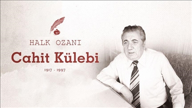 Halk ozanı Cahit Külebi