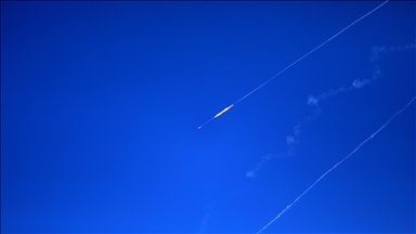 الجيش الإسرائيلي يعلن رصد رشقة صاروخية جديدة من إيران 