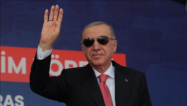 اردوغان: به‌دنبال آن هستیم که زخم‌های فاجعه قرن در شهرهای‌مان هر چه زودتر التیام یابد