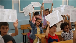 Okullarda yarın 20 milyonu aşkın öğrenci için "karne zili" çalacak