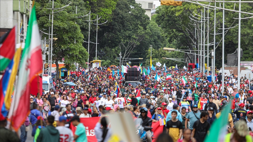 Голем марш во Венецуела за поддршка на мирот и против војната на Блискиот Исток